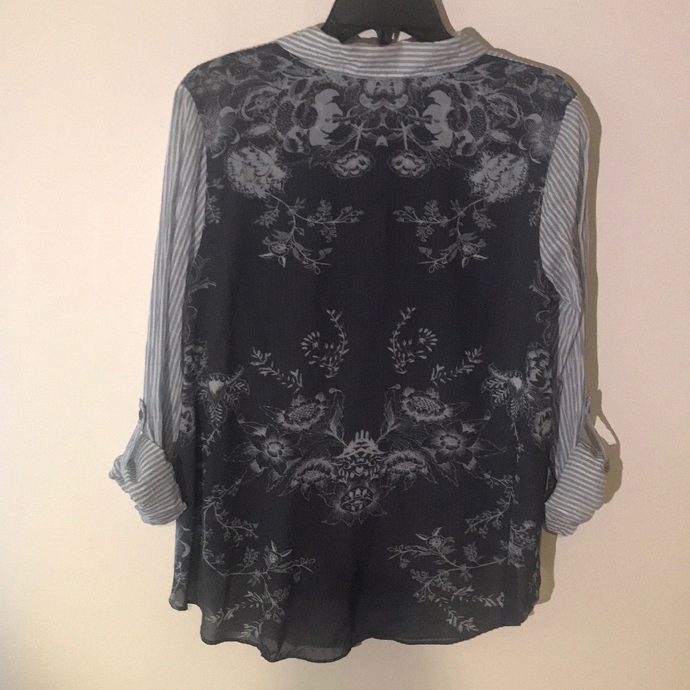 ✨ Free People ✨ Button Down Shirt